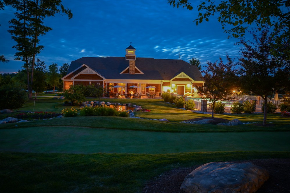 Feature Petoskey Motorcoach Resort Clubhouse 